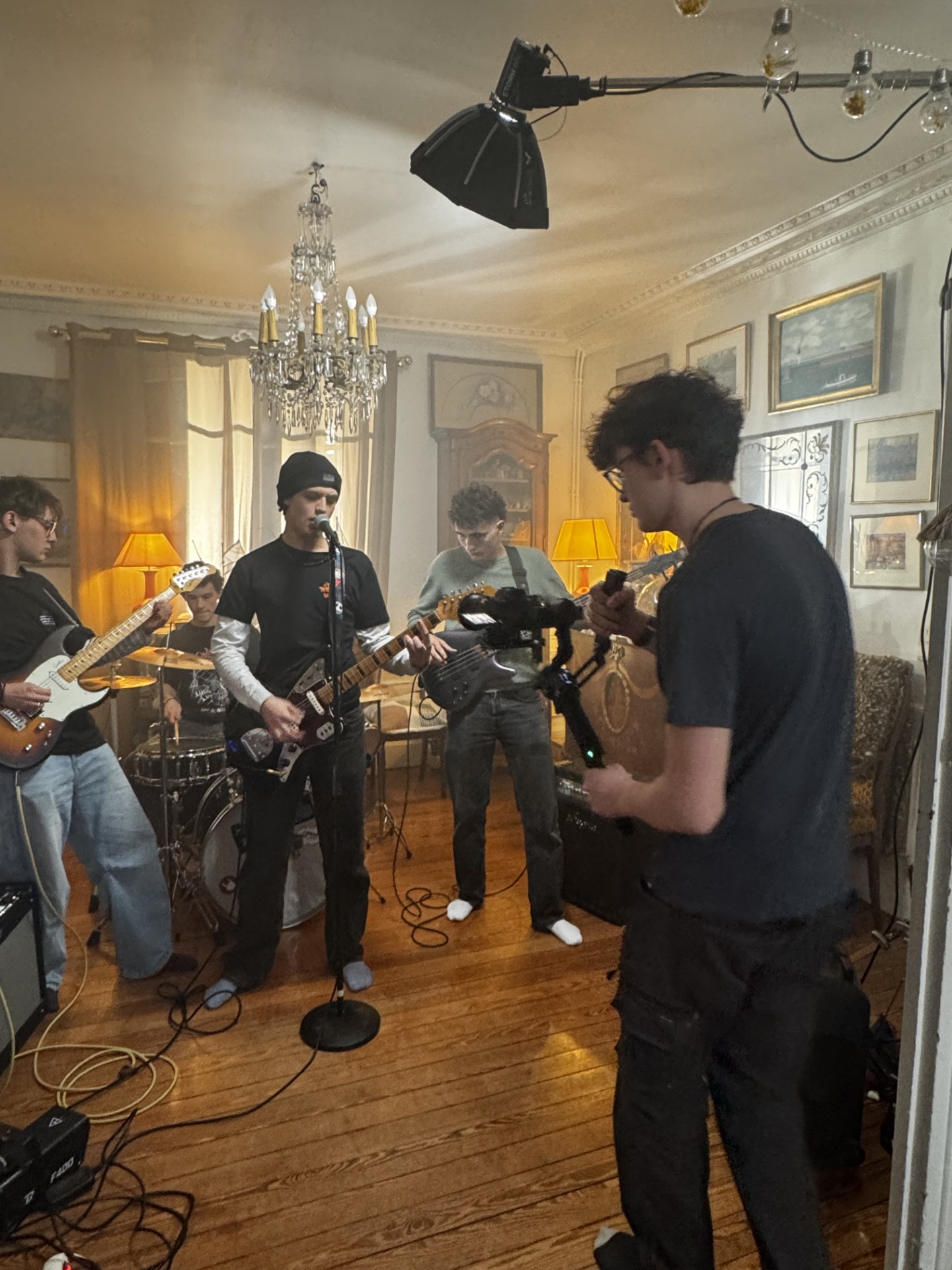 La sortie du clip du groupe  Valpam, c’est pour bientôt !